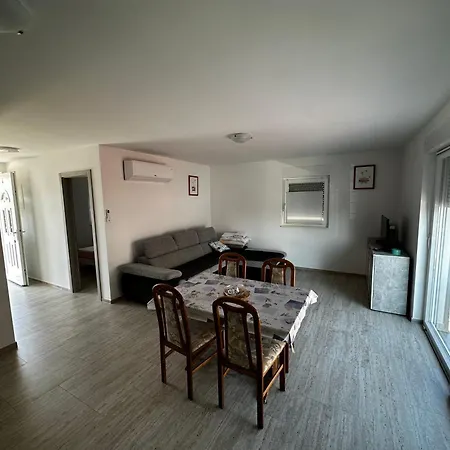 Apartmani Tamaris Murter Exterior photo