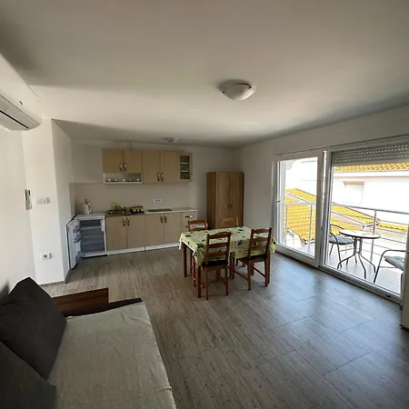 Apartmani Tamaris Murter Exterior photo