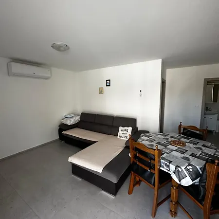 Apartmani Tamaris Murter Exterior photo