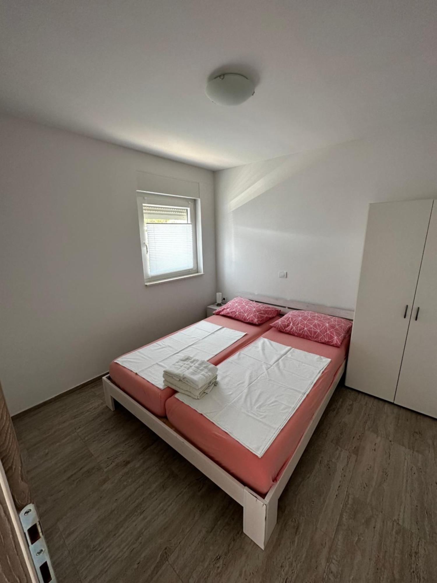 Tamaris Apartment *