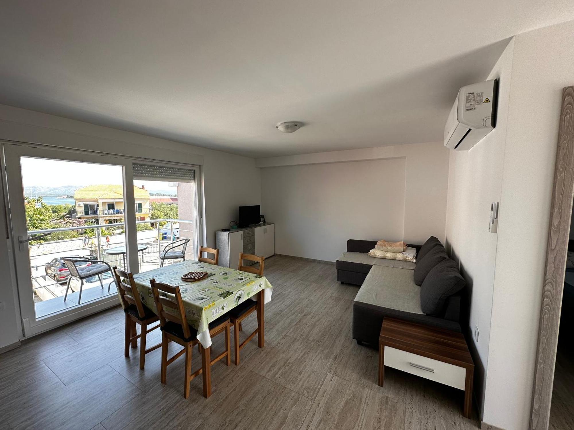 Tamaris Apartment Murter
